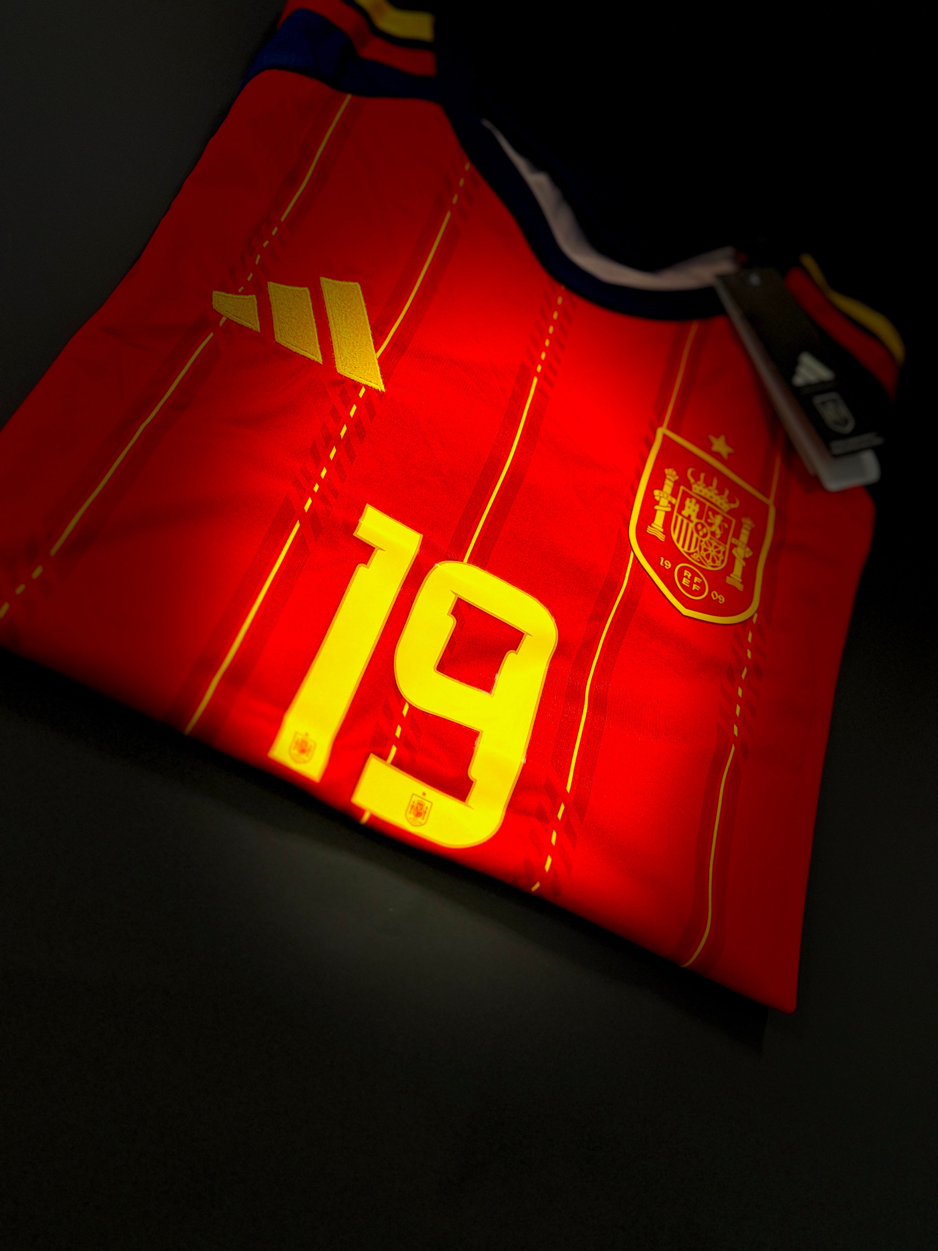 Spain 2026 World Cup home jersey for fans